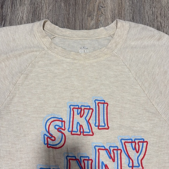 Aerie Ski Bunny Long Sleeve Thermal Shirt With Thumb Holes - Picture 4 of 14